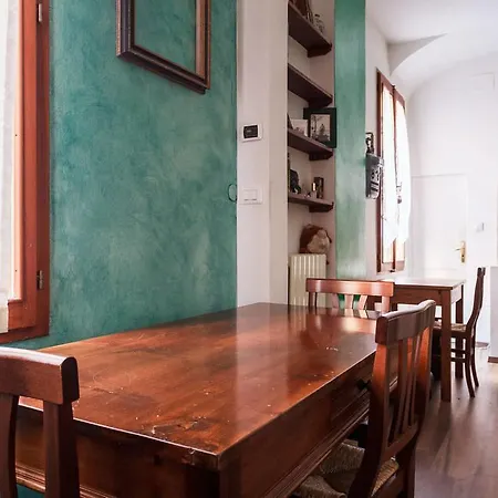 Little Paris In Appartamento Bologna